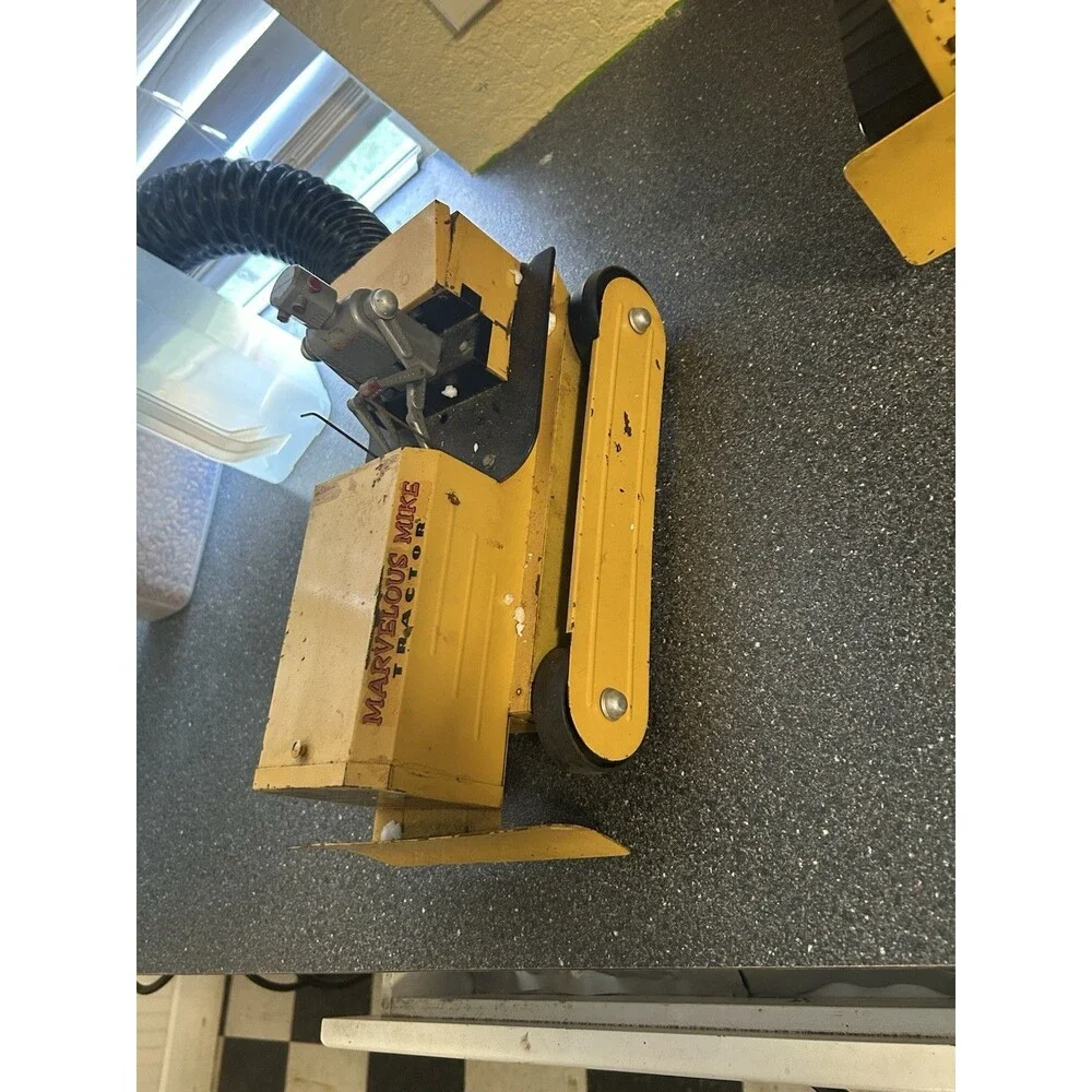 Saunders product set